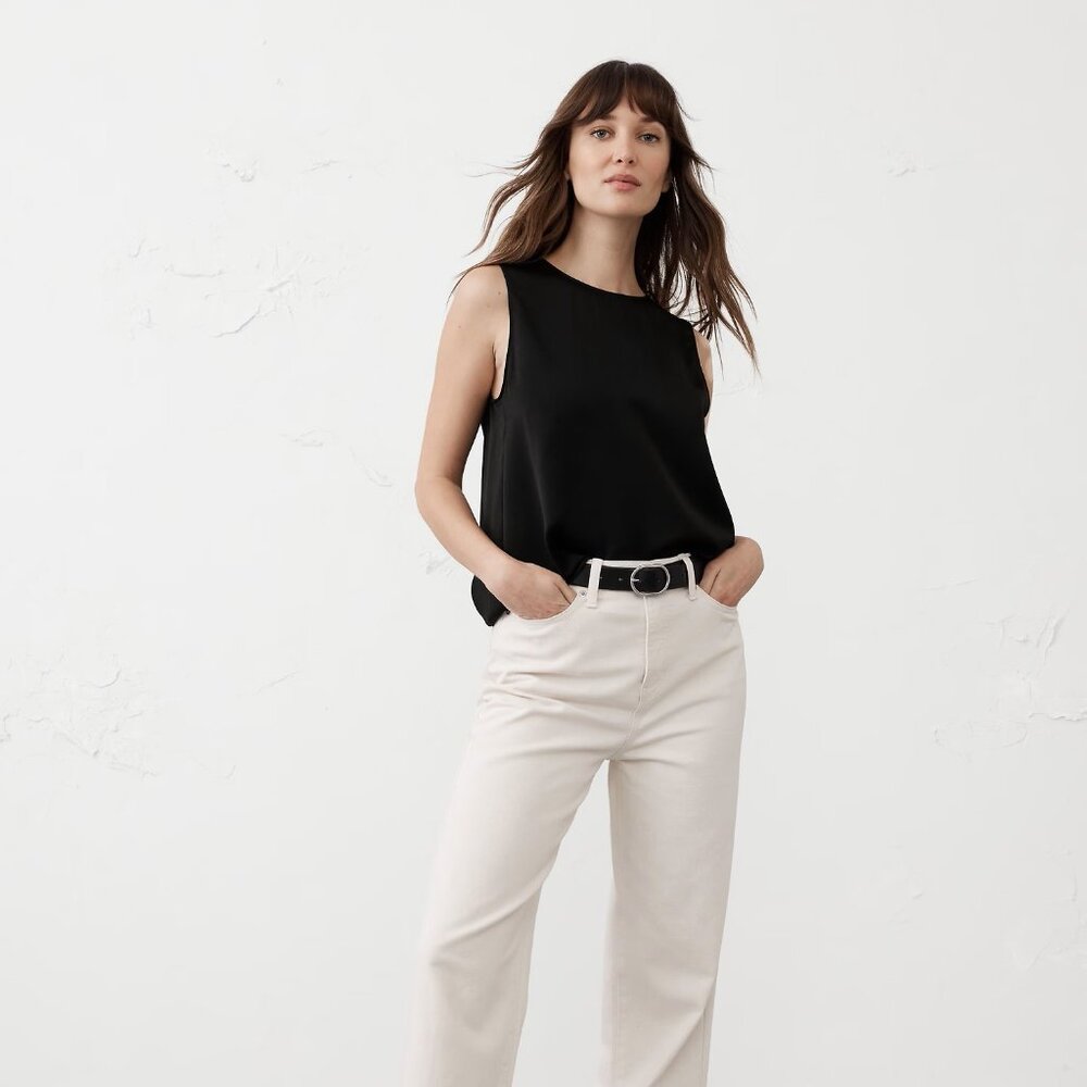 Banana Republic Black Crew Neck Satin Sleeveless Top Size Medium